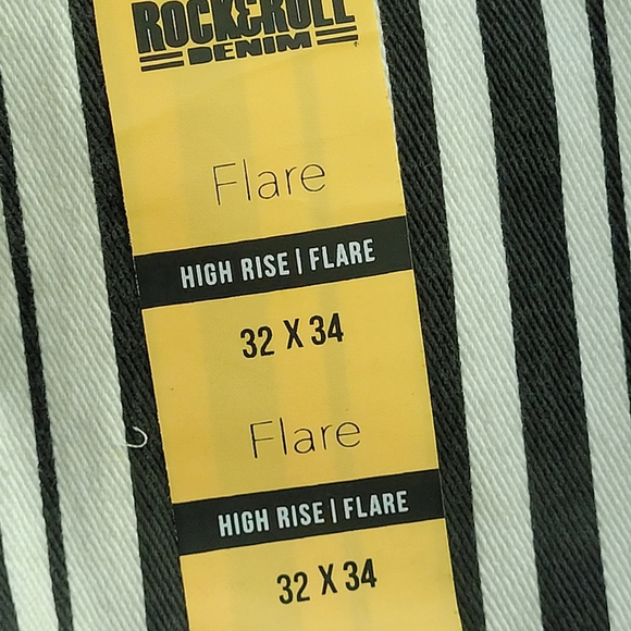 Rock & Roll Cowgirl Denim  High rise flare Beetlejuice pants 32×34 - Picture 8 of 9